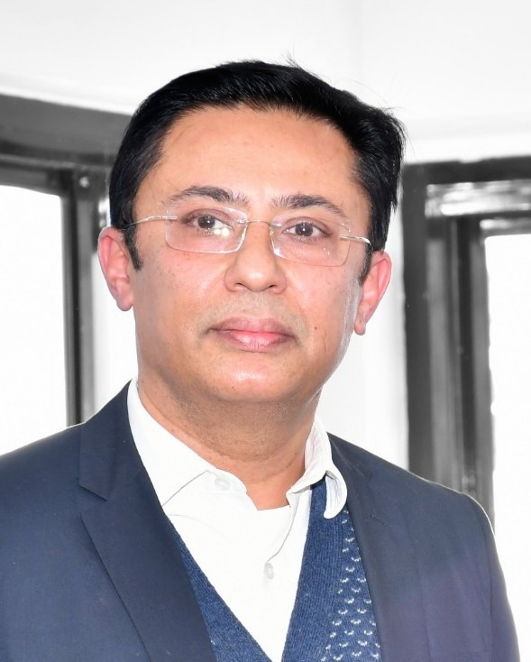 Mr. Vivek Mahajan – Managing Trustee